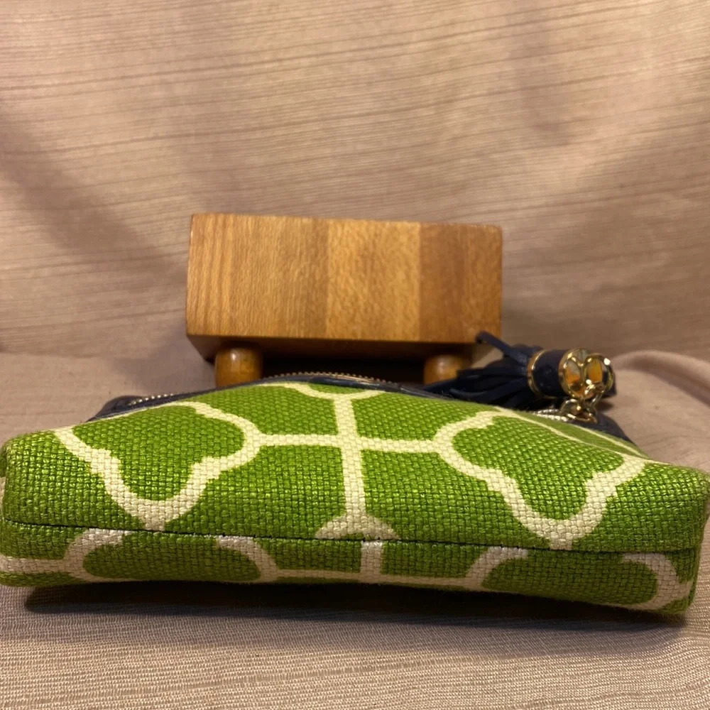 Spartina almost NEW leather/linen wristlet w/removable leash